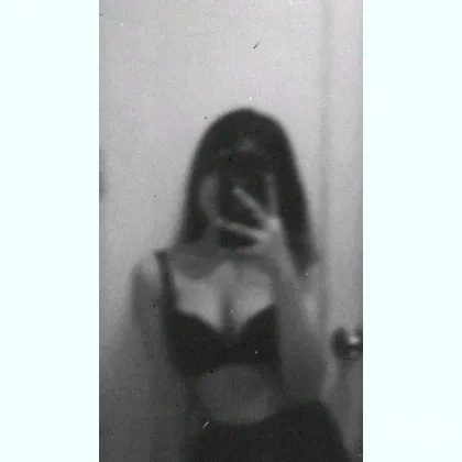 Ищу героя для ночных приключений... Сегодня мой вечер!